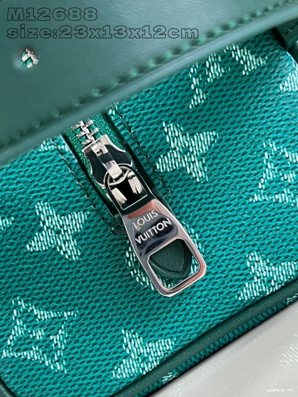 WIS LOUIS DOPP bag-23*13*12CM KIT LOCKER VUITTON 0223